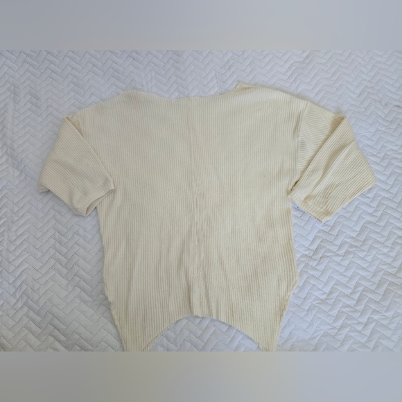 Joah Brown NWT Off-Shoulder Tunic White cream ribbed - Picture 9 of 9